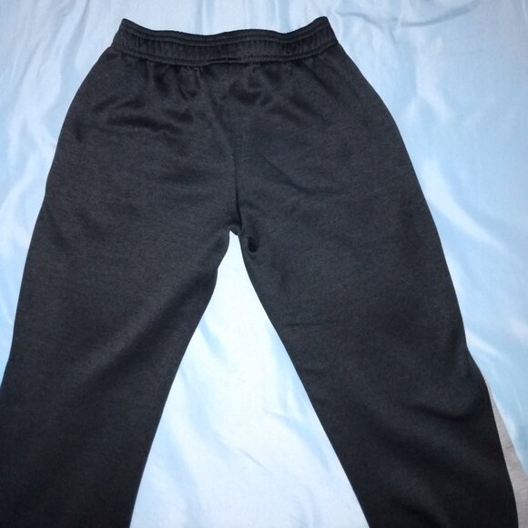 Under armour girls size medium cold gear pants - Picture 3 of 7